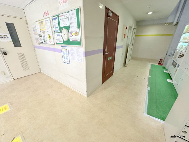 ラパンジール本田１　仲介手数料無料のロビー