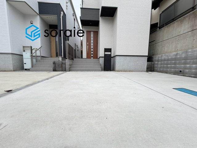 所沢市中新井４丁目1期　全2棟　新築戸建　リナージュネクスジーの駐車場|10/27　撮影