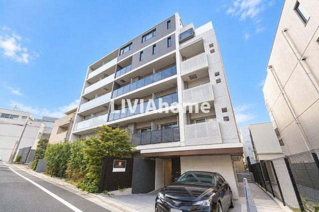 渋谷区代々木１丁目の賃貸マンションの外観
