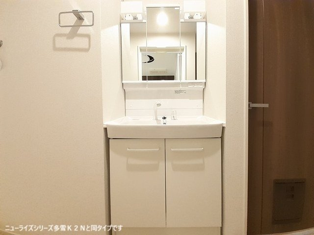 ベル　パトリ　Ｂの洗面所|コンパクトで使いやすい洗面所