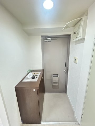 オリンピヤコープの玄関