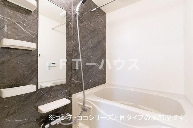 ヴィア　ラッテアの浴室