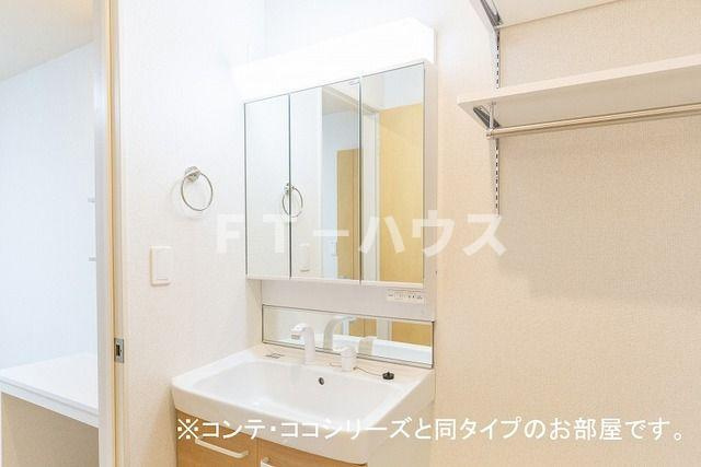 ヴィア　ラッテアの洗面所