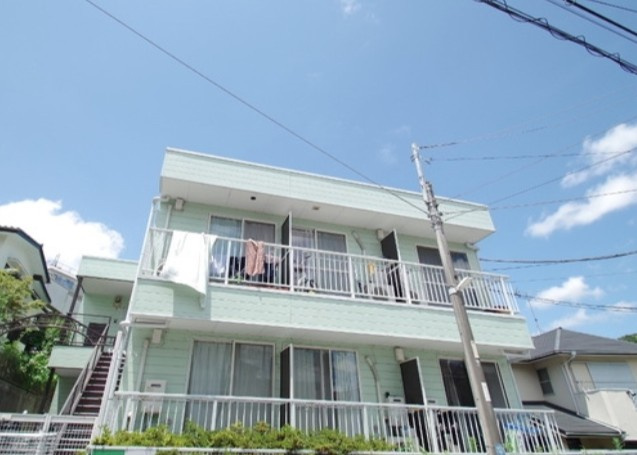 川崎市麻生区多摩美１丁目の賃貸マンションの外観