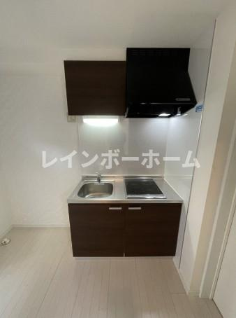 船橋市薬円台４丁目のアパートのキッチン