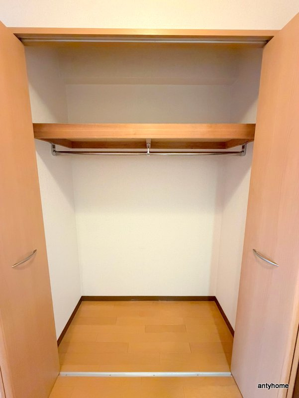 ブランクレール谷町　仲介手数料無料の収納