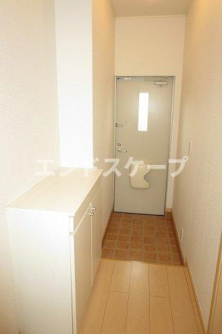 アルモニーメゾンＡの玄関|高崎、前橋のお部屋探しはエンドスケープまで！お客様の理想お聞かせ下さい♪