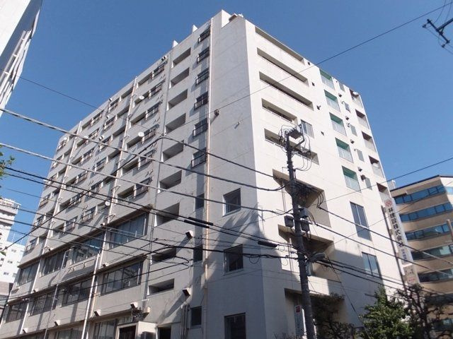 調布センタービルの外観