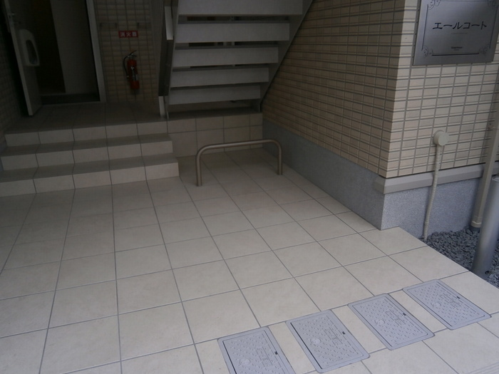 エールコートのエントランス