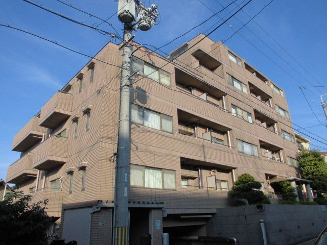 ヴェルデュール南桜塚の外観