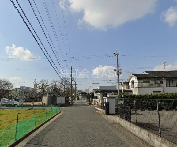 緑地パークビルの洋室