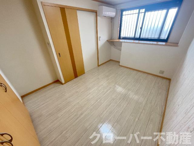 エル　２２の内装|洋室