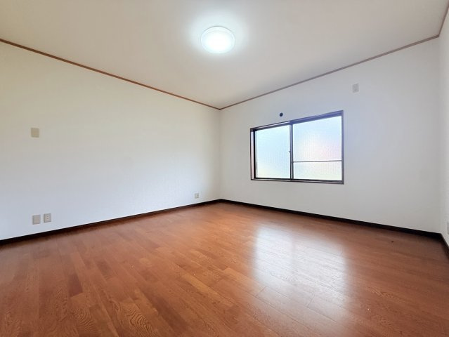 白浜町堅田（オレンジランド）_中古戸建ての洋室
