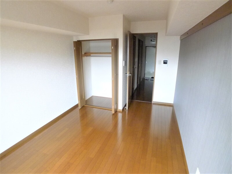 イーストウィンド本町の寝室