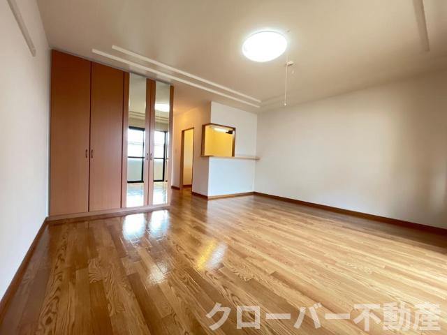 サンシャイン　フジの内装|洋室