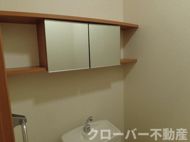 サンシャイン　フジのトイレ|トイレ収納