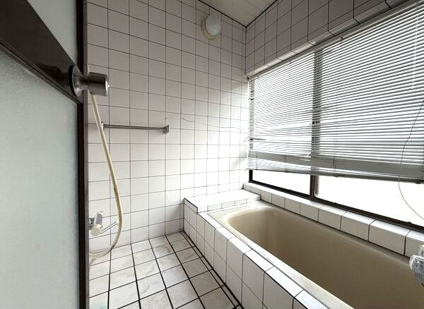 一宮市中町　戸建賃貸の浴室