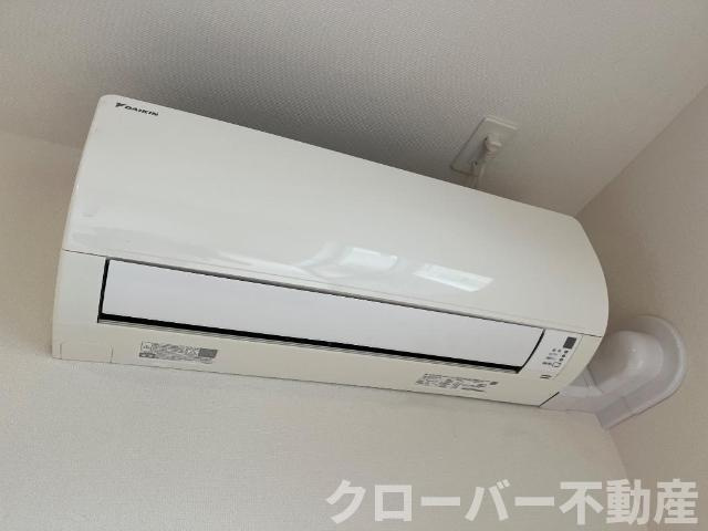 サンパレス東山崎の設備|エアコン