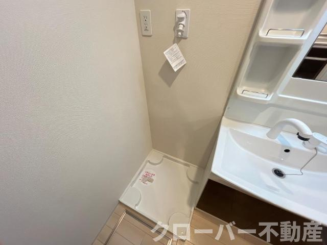 サンパレス東山崎のその他|洗濯機置場
