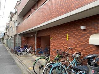 ロマネスク京都丹波口の駐車場|駐輪スペース