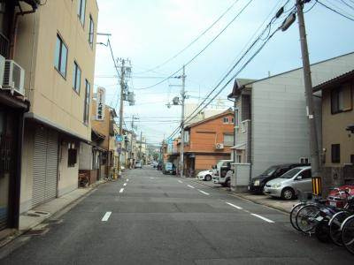 ロマネスク京都丹波口の周辺|前面道路
