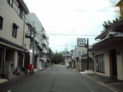 ロマネスク京都丹波口の地図|前面道路