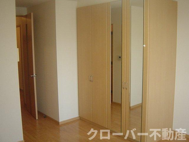 ピアリーの収納|クローゼット