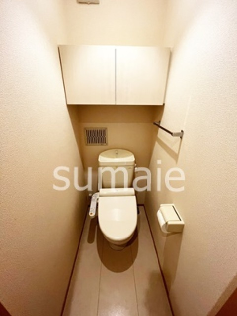 アーク本郷　壱番館のトイレ|温水洗浄便座