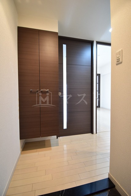 ＬＣ本町東の玄関