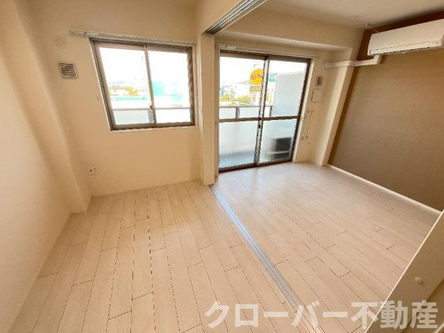 レインボースカイの内装|洋室