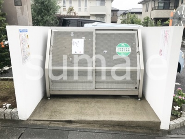 ガーデンハウスⅡのその他共用部分|敷地内ゴミ置き場です。
