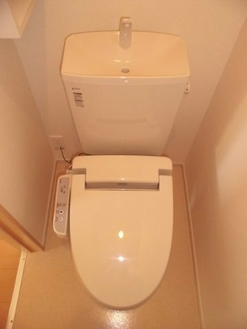 アドラブールのトイレ