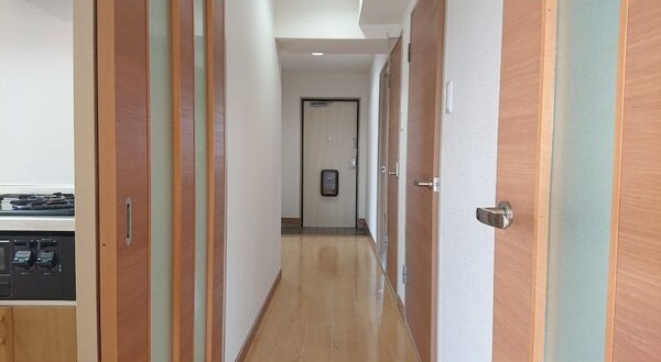 サンシャイン近藤の玄関