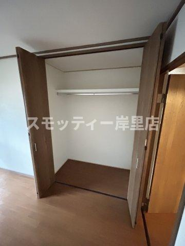 パークハイム住之江の収納