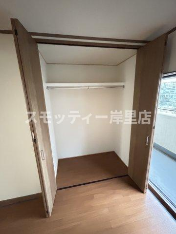 パークハイム住之江の収納
