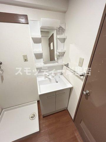 パークハイム住之江の独立洗面台