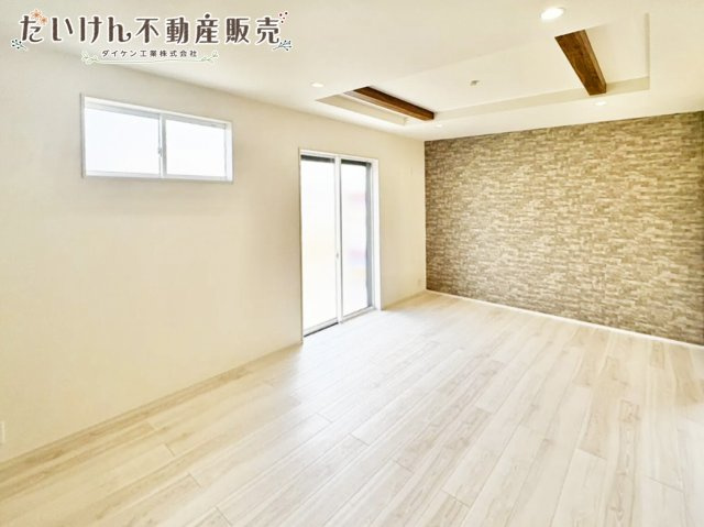高砂市米田町米田新　新築建売の居間・リビング