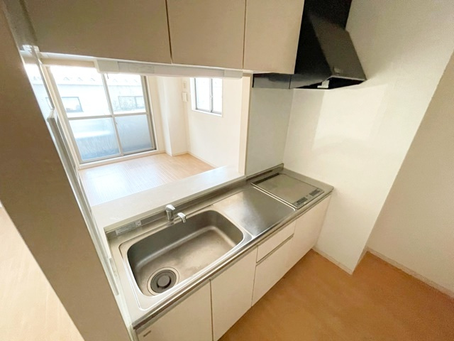 鎌倉市笛田１丁目の賃貸マンションのキッチン|広々としたキッチンです♪