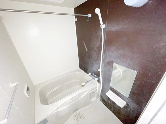鎌倉市笛田１丁目の賃貸マンションの浴室|清潔感のあるお風呂です♪