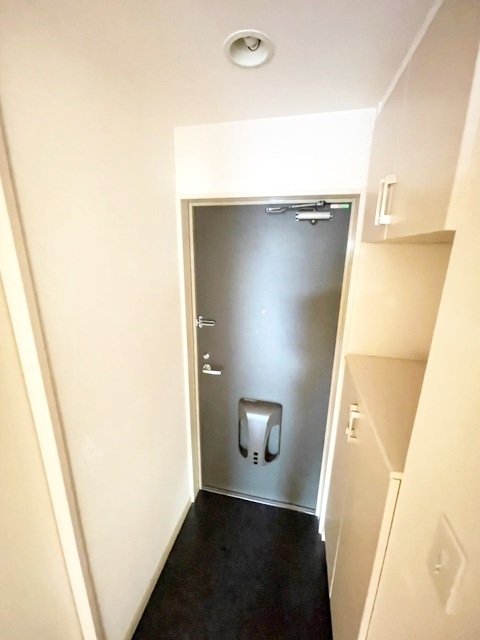 鎌倉市笛田１丁目の賃貸マンションの玄関|お履き物が多い方にもおすすめ♪