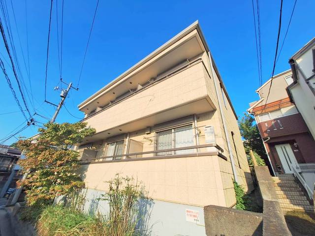 Ｌａ　ｆｏｎｔａｉｎｅ　横浜／鶴見のエントランス