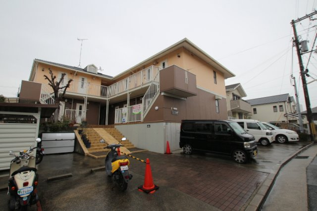 キャンパス本多聞の外観