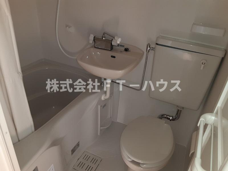 福栄ビル の洗面所