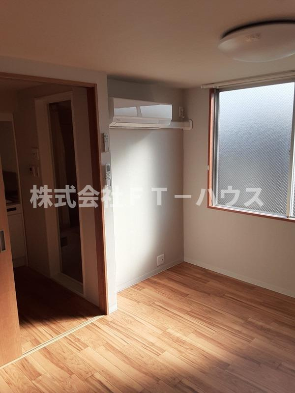 福栄ビル の寝室