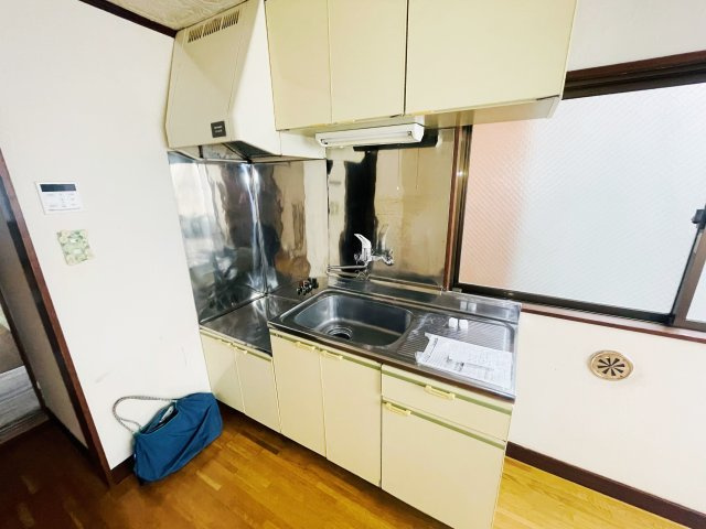 新井第2パティオのキッチン