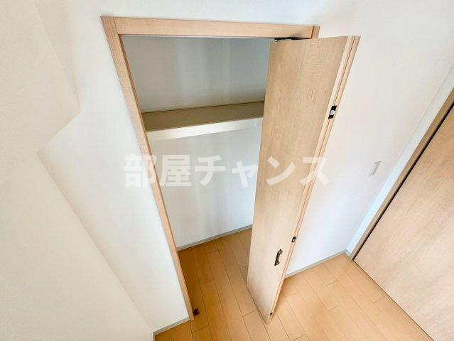 名古屋市東区泉３丁目の賃貸マンションの収納