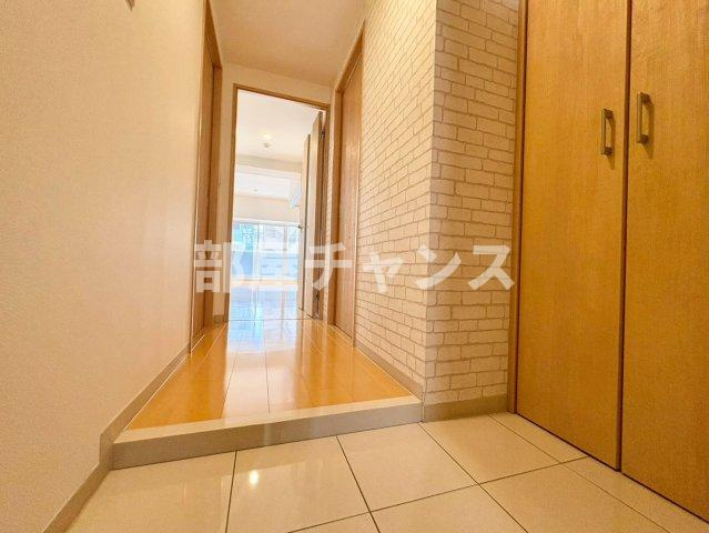 名古屋市東区泉３丁目の賃貸マンションの玄関