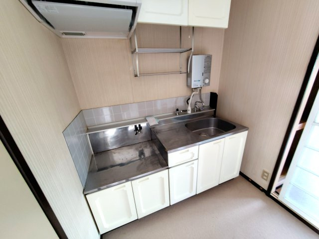学のまどいＢ棟のキッチン