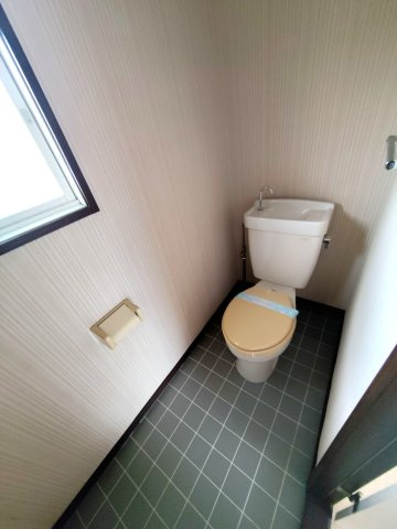 学のまどいＢ棟のトイレ