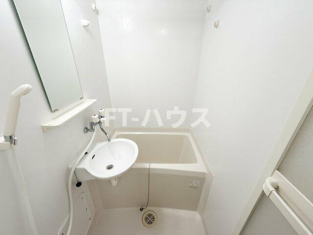 ＦＬＡＴ船橋の浴室